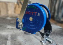 Лебедка KNOTT 544 кг арт. 702062Z